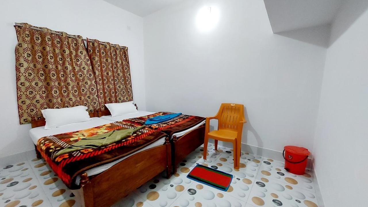 Nilam Guest House Бодх-Гая Экстерьер фото